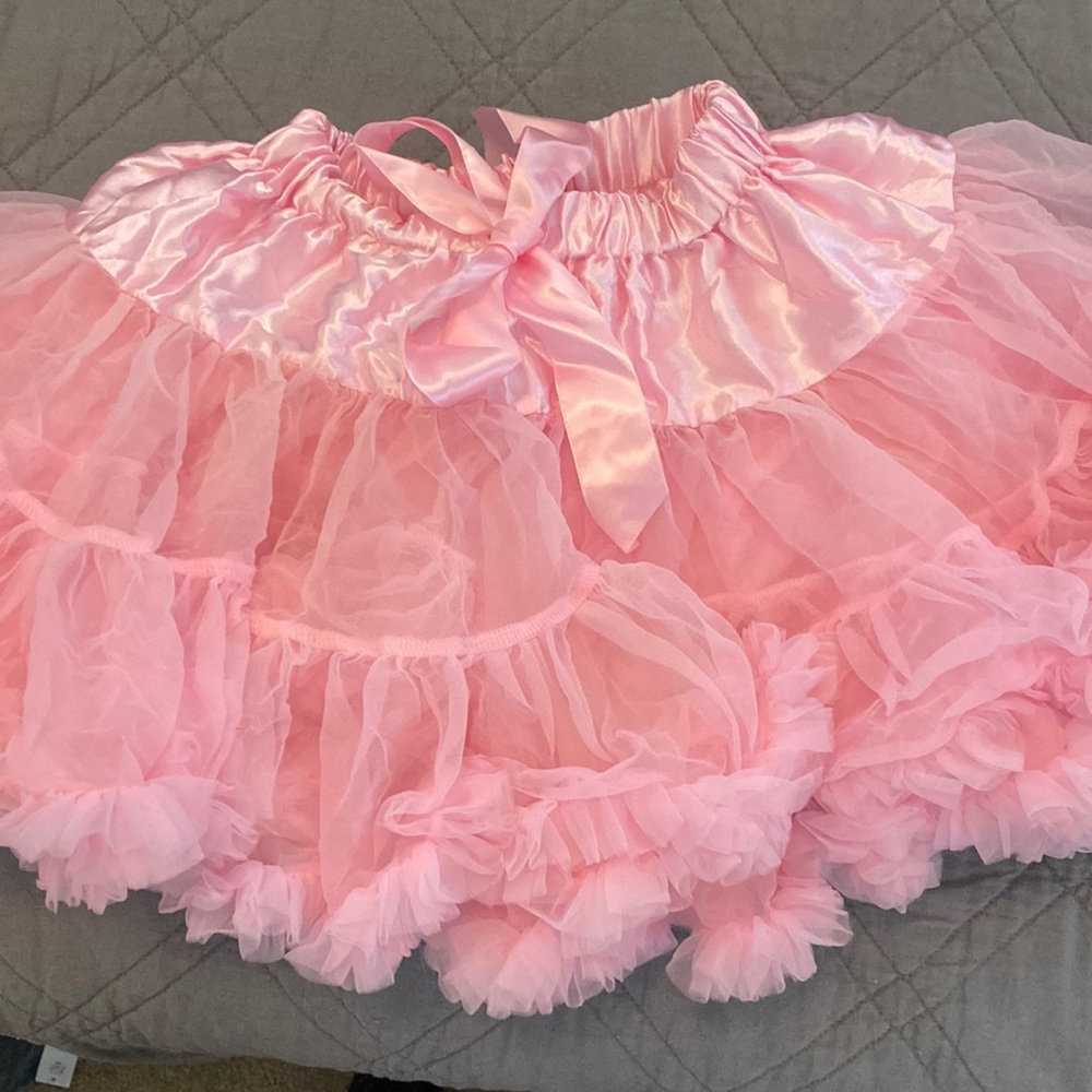 Girls Pink Tutu sz 120 6 7 extra fluffy party pageant Flutter by Huggalugs Tulle